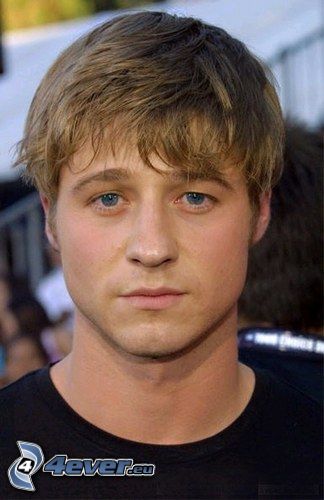 <b>Benjamin McKenzie</b>, Ryan Atwood, O.C. California - benjamin-mckenzie,-ryan-atwood,-oc-california-129959