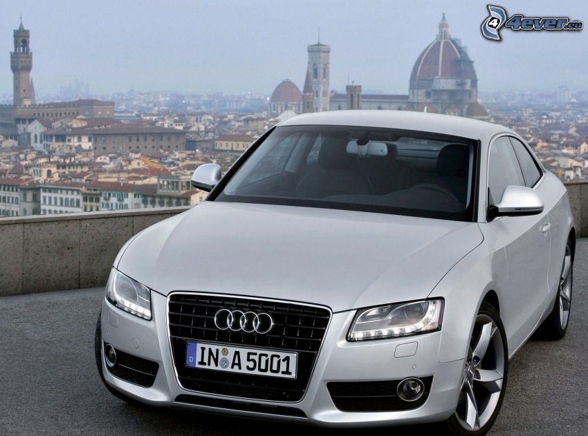 Audi A5, Blick auf die Stadt