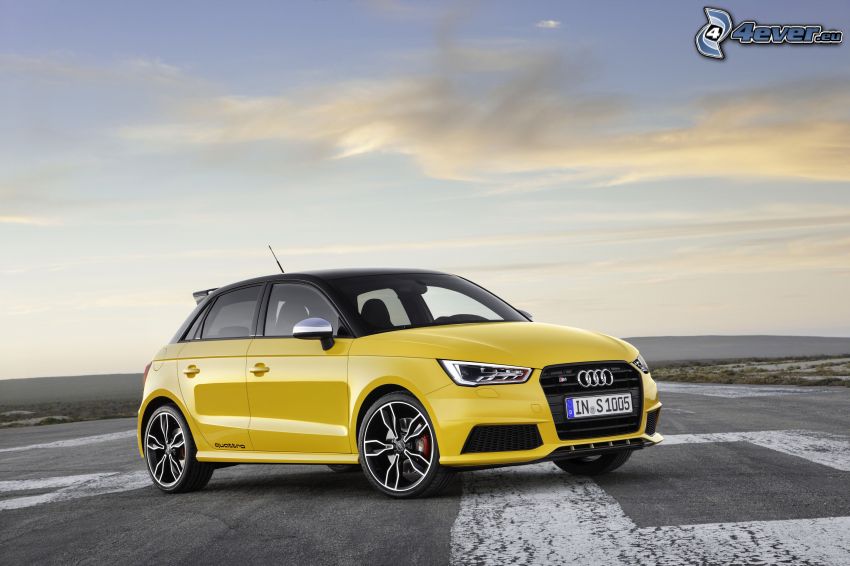 Audi S1, gelbe Auto
