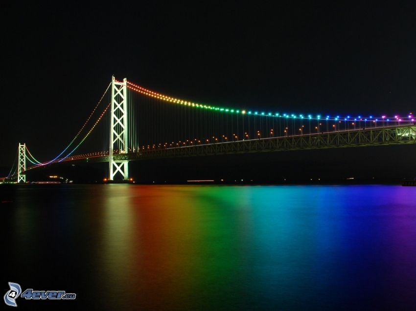 Akashi Kaikyo Bridge, beleuchtete Brücke