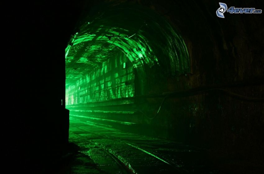 grüner Tunnel
