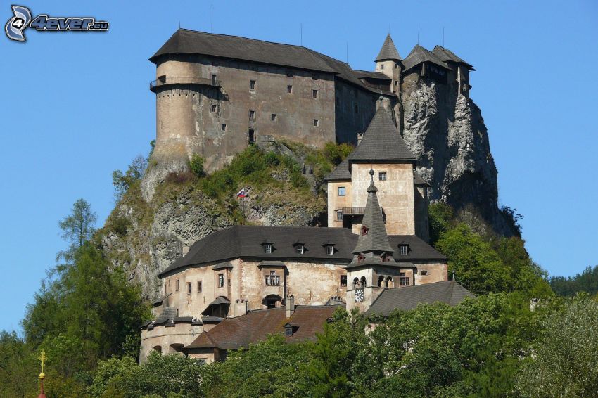 Burg Orava, Felsen