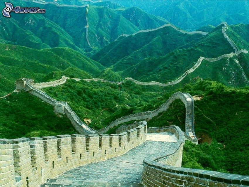 Chinesische Mauer, Berge