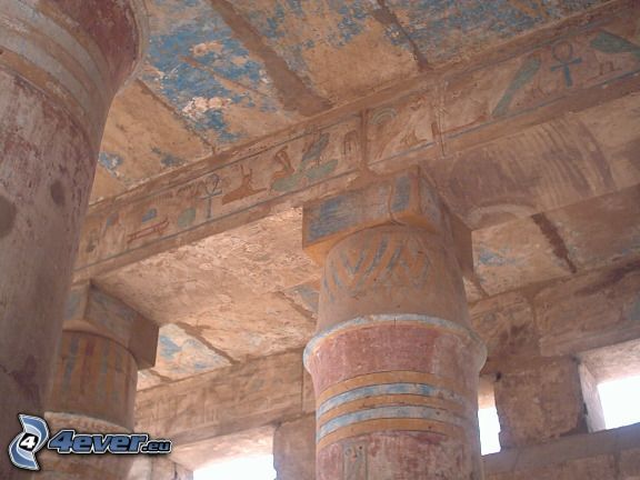 Karnak, Tempel