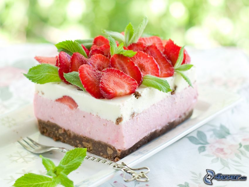 Kuchen mit Erdbeeren