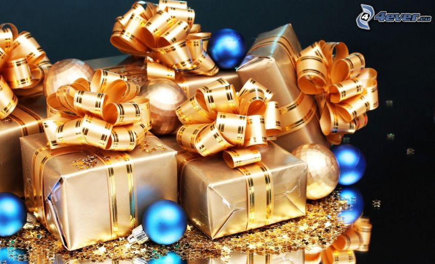 Geschenke, Weihnachtskugeln