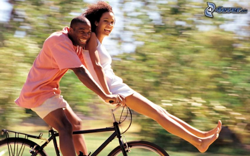 Glückliches Paar, Schwarze, Freude, Fahrrad