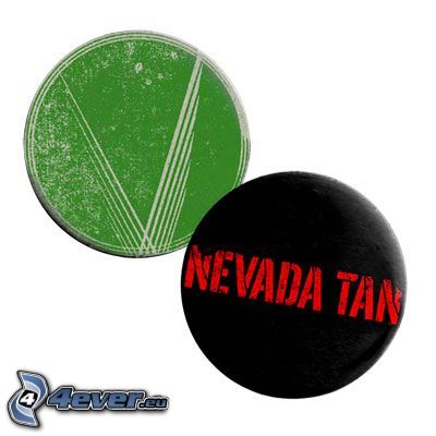 Nevada Tan, Abzeichen