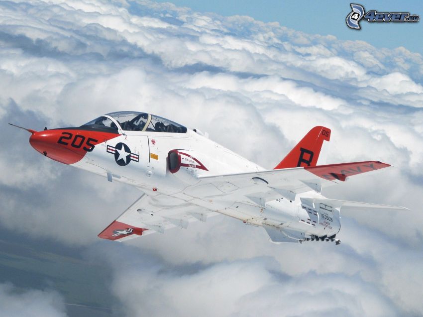 Jagdflugzeug, über den Wolken