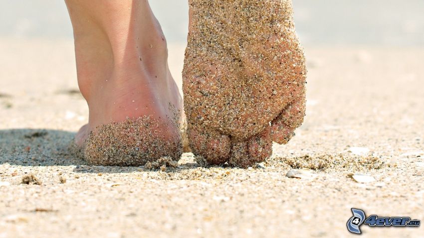 Beine, Sand