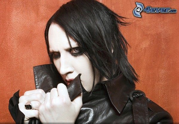 Marilyn Manson, Rocksänger