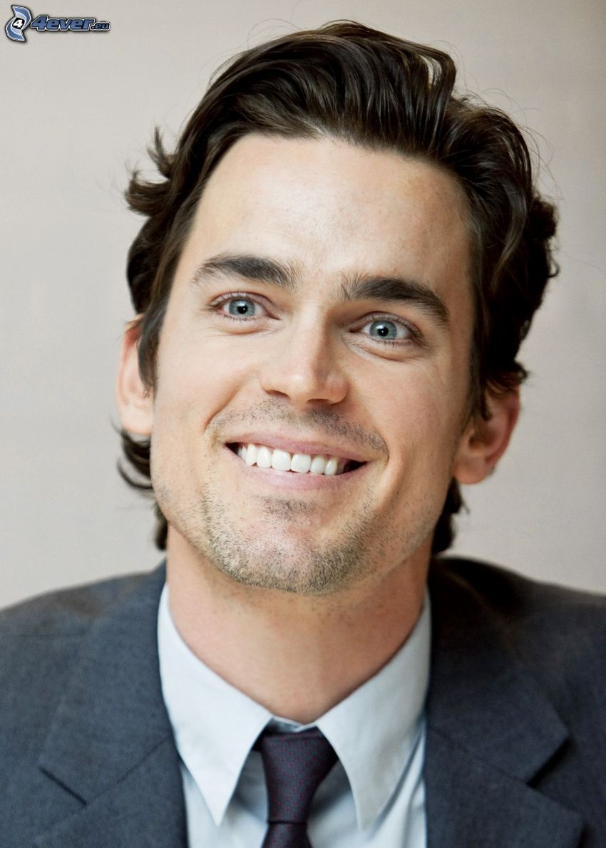 Matt Bomer, Lächeln