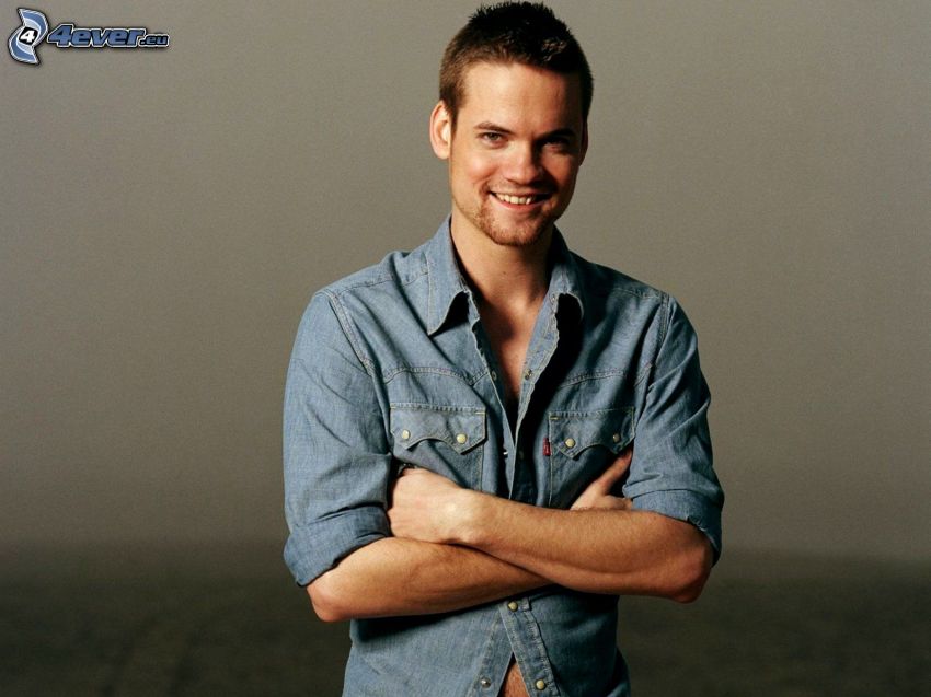 Shane West, Lächeln