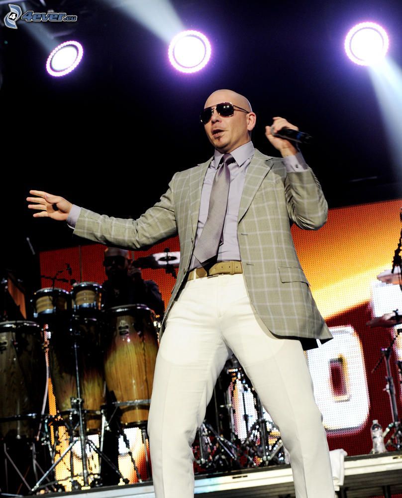 Pitbull, Konzert, Singen