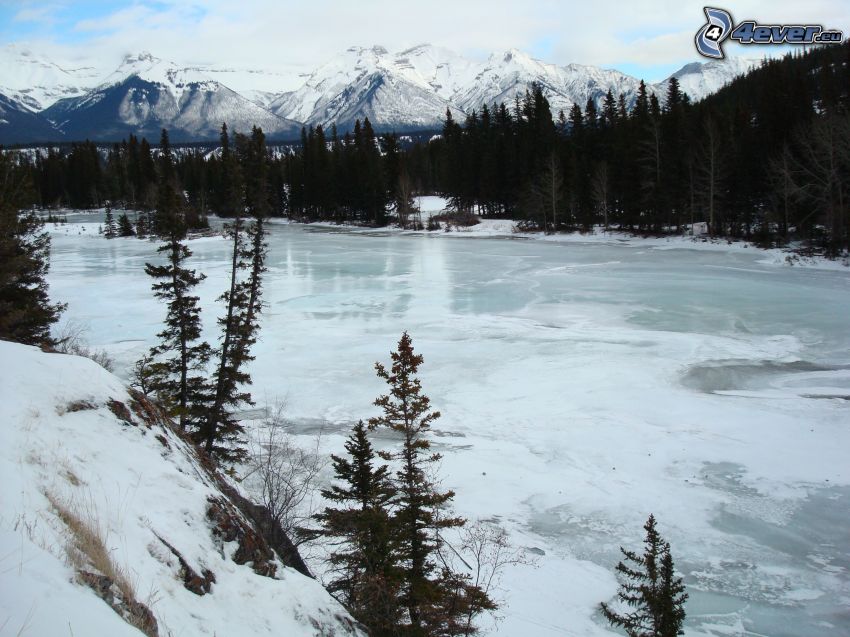 gefrorener Fluss, Kanada, Winter