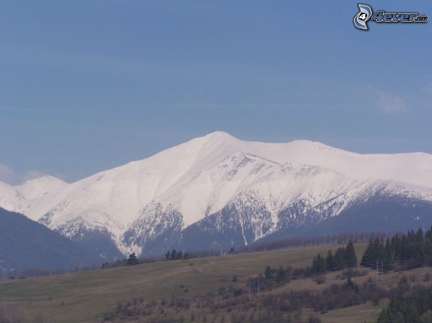 verschneiter Berg, Natur