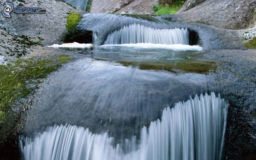 Wasserfälle, Felsen