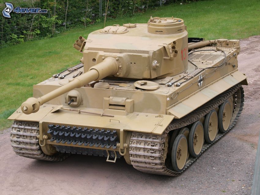Tiger, Panzer