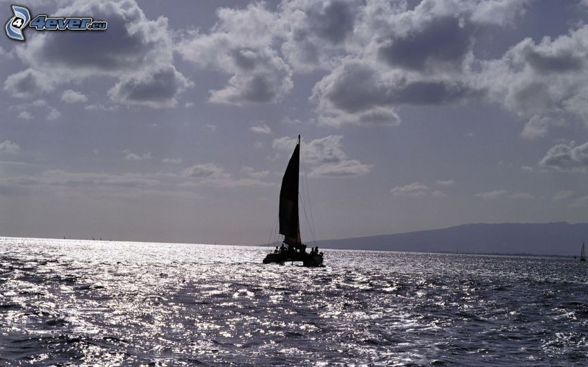 Boot auf dem Meer, Wolken