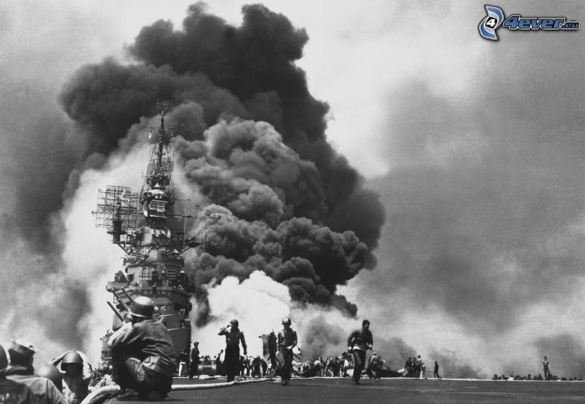 Andra världskriget, explosion, militärer, svartvitt foto