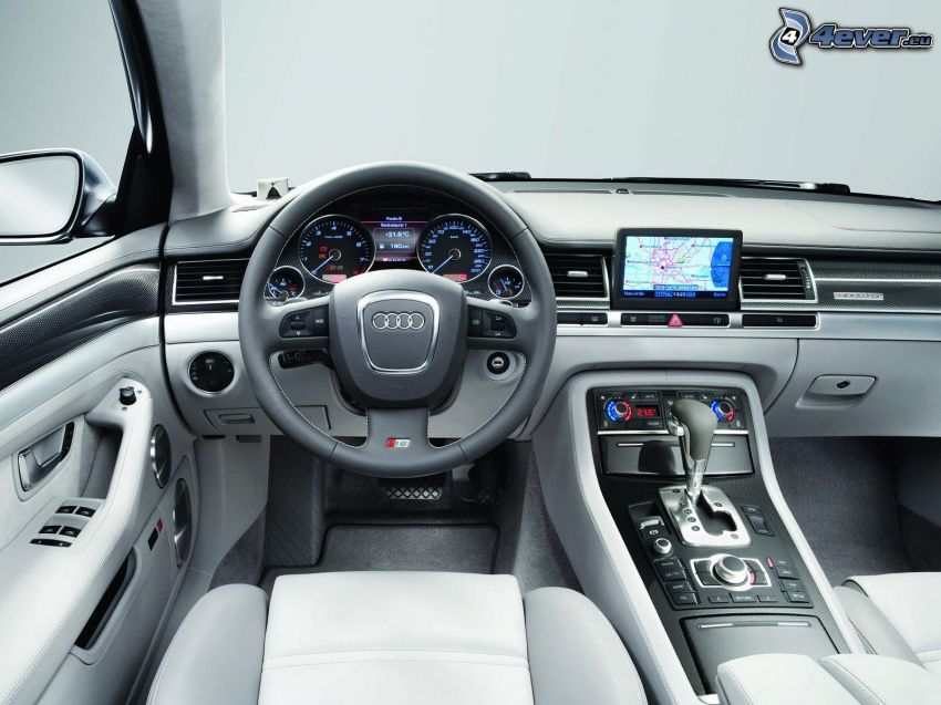 Audi S8, ratt, interiör