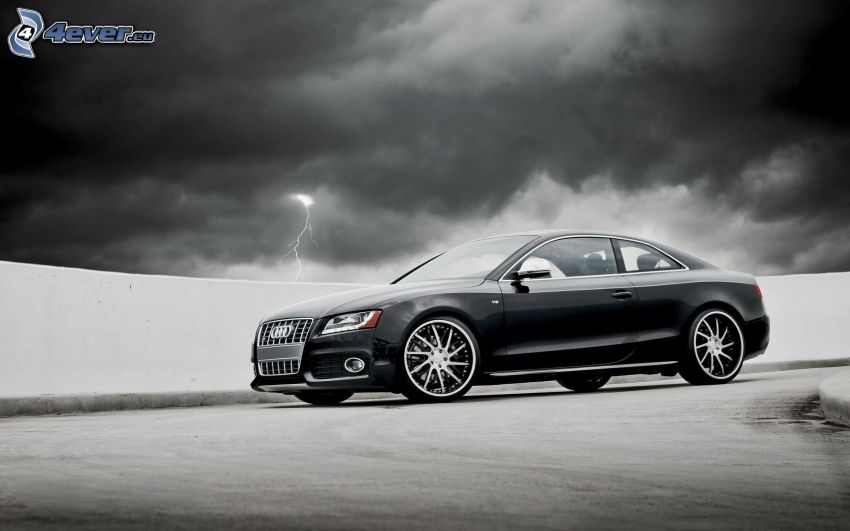 Audi S6, mörka moln, blixt