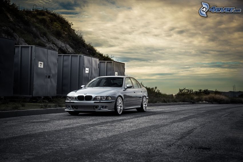 BMW E39, väg, himmel