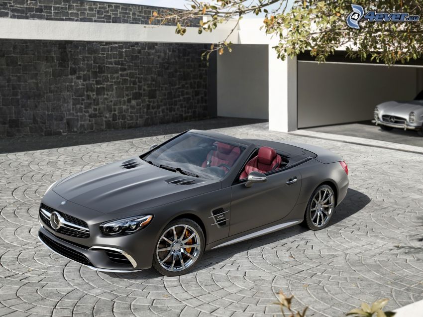 Mercedes SL, cabriolet, garage