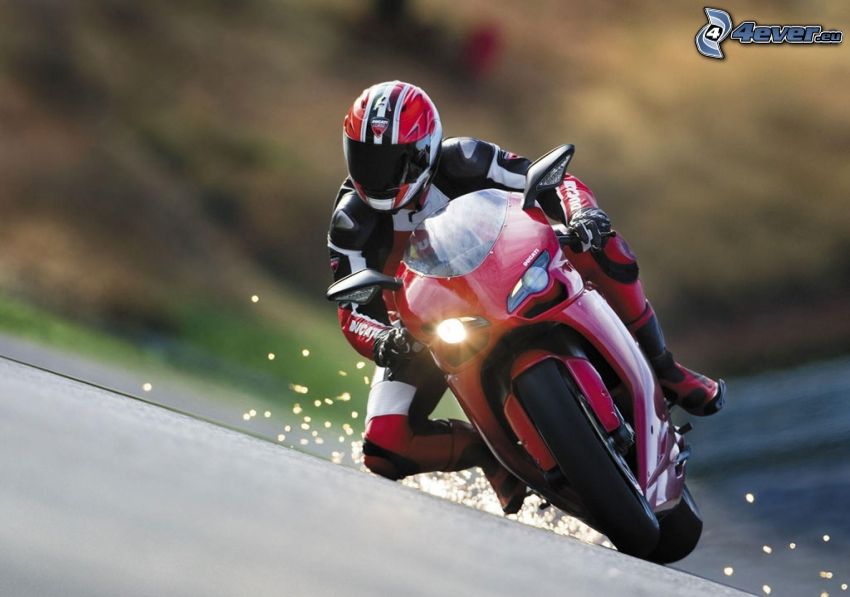 Ducati, motorcykelförare, gnistor