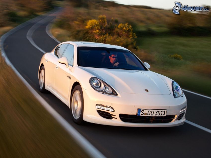 Porsche Panamera, väg, fart