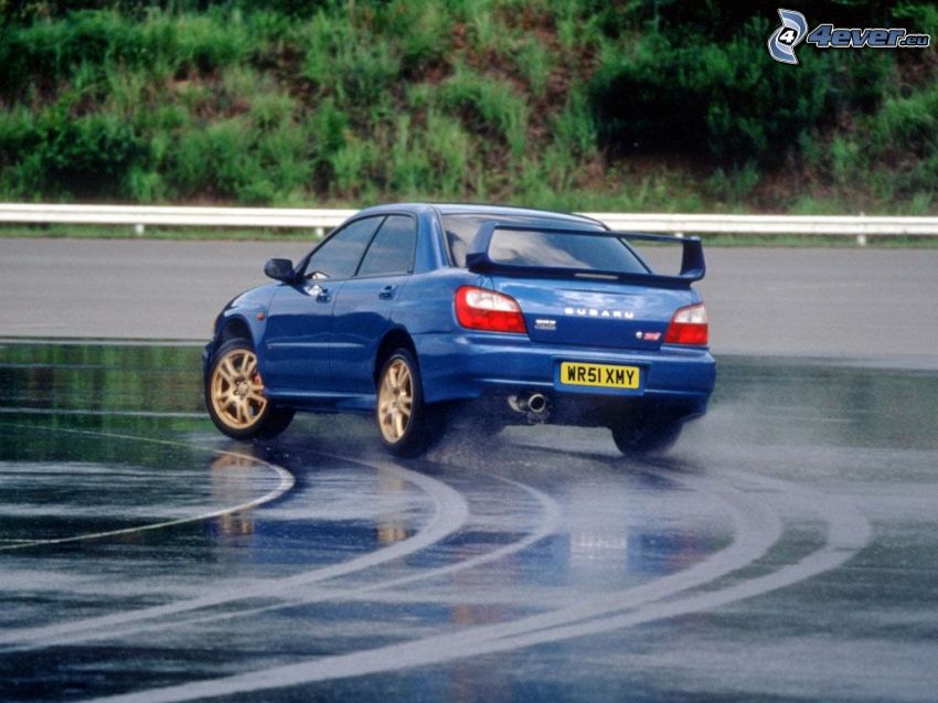 Subaru Impreza, drifting