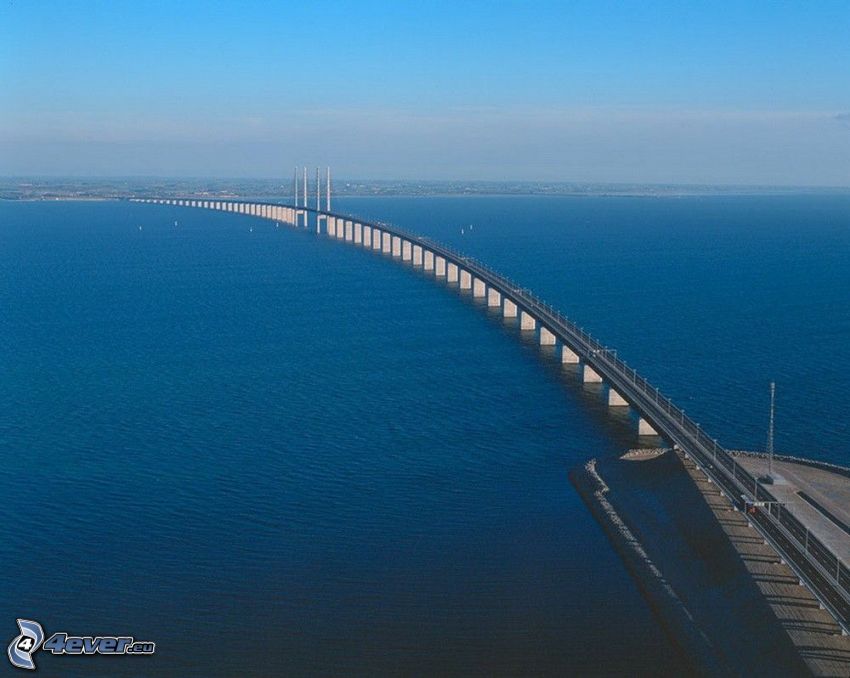 Øresund Bridge, hav