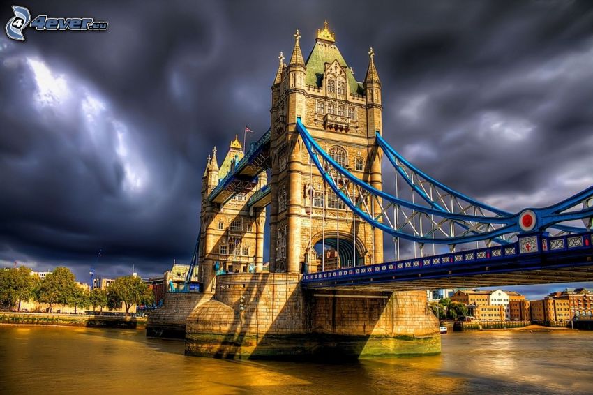 Tower Bridge, HDR, Thames, mörka moln