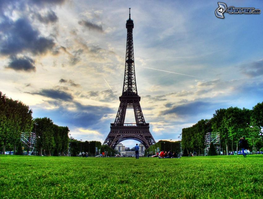 Eiffeltornet, park