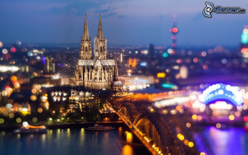 Katedralen i Köln, nattstad, Köln, Hohenzollern Bridge