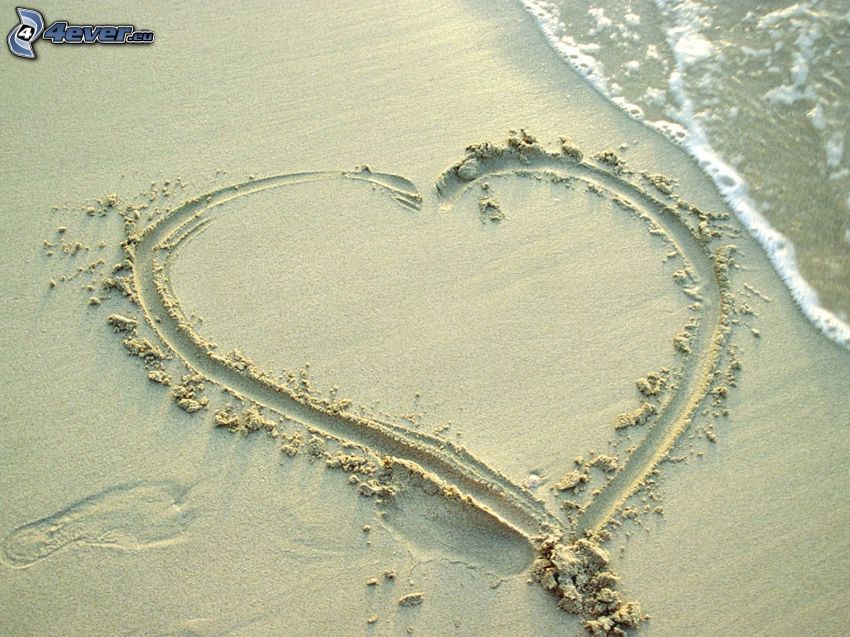 hjärta i sand