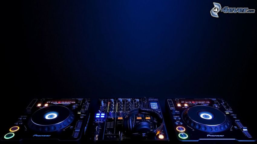 DJ konsol, hörlurar