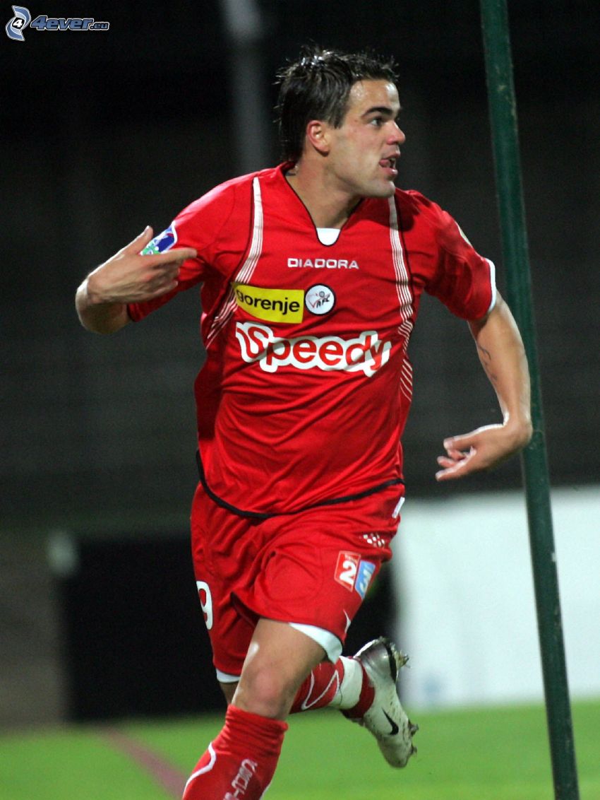 Filip Šebo, fotboll, Valenciennes