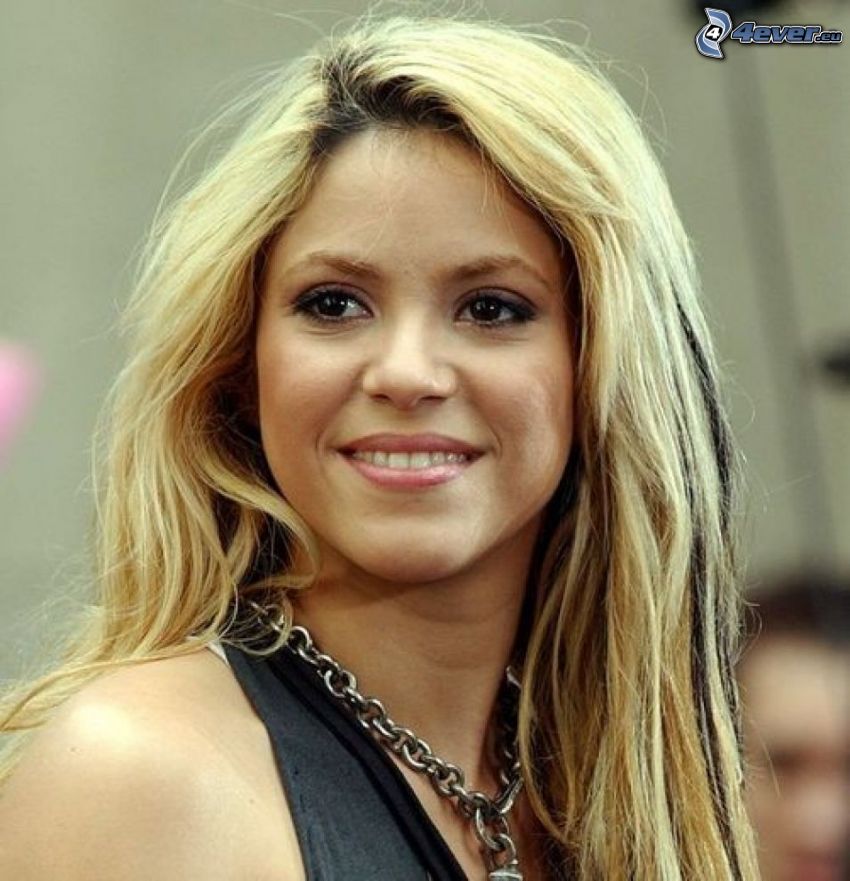 Shakira, leende