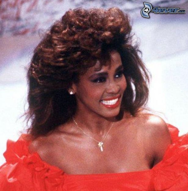 Whitney Houston, leende