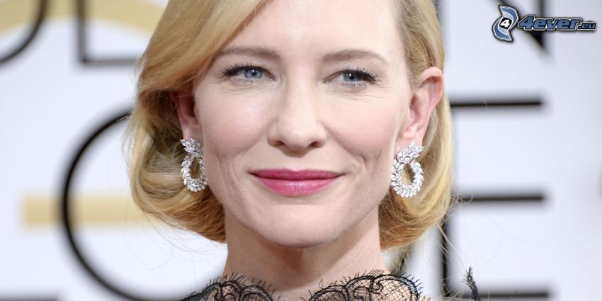 Cate Blanchett, leende