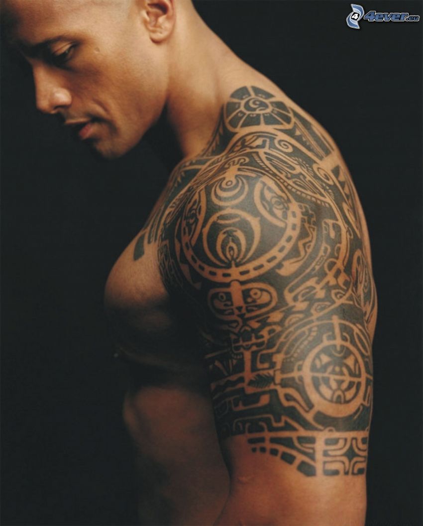 Dwayne Johnson, tatuering