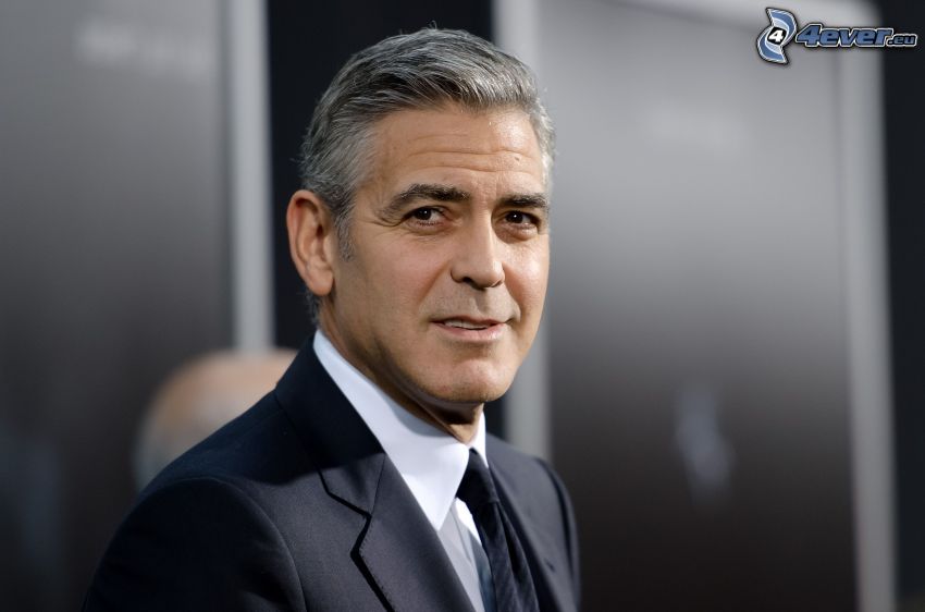 George Clooney, man i kostym