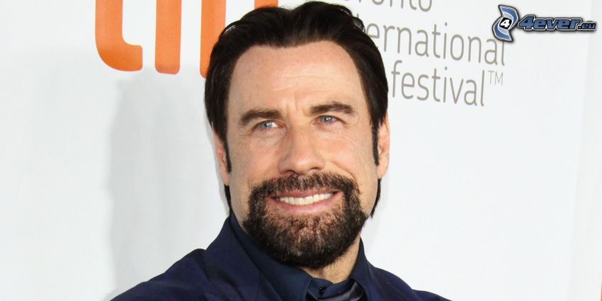 John Travolta, leende, mustasch