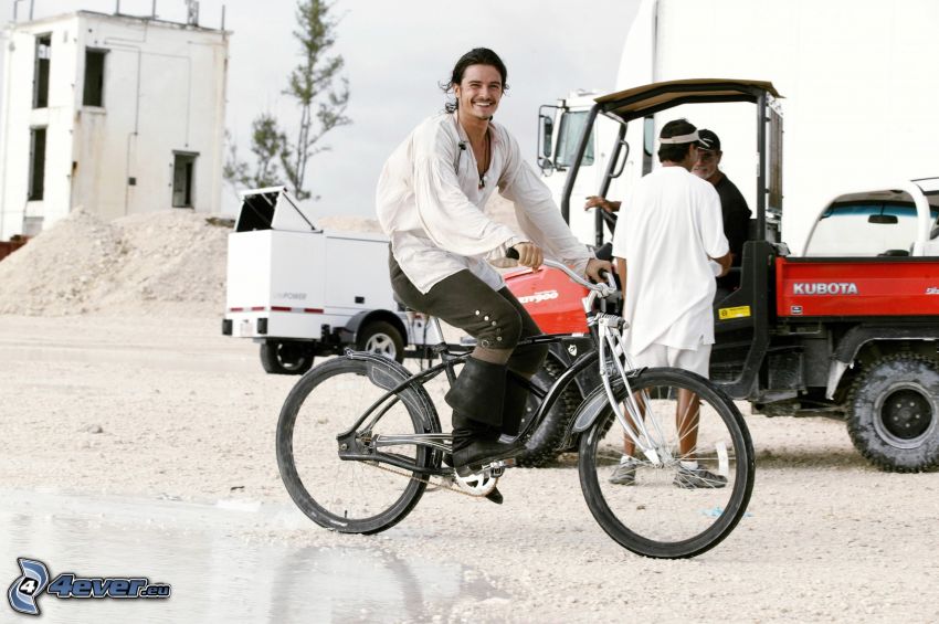 Orlando Bloom, cykel