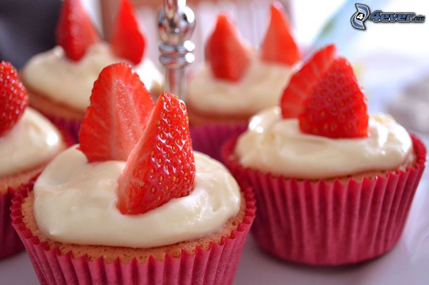 cupcakes, jordgubbar