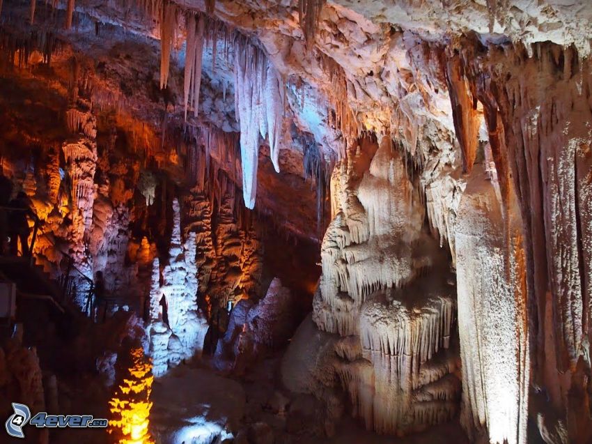 Avshalom, grotta, stalagmiter, stalaktiter