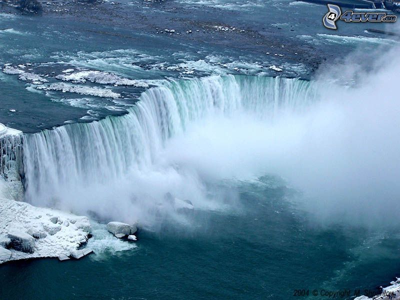 Niagaras vattenfall, enormt vattenfall