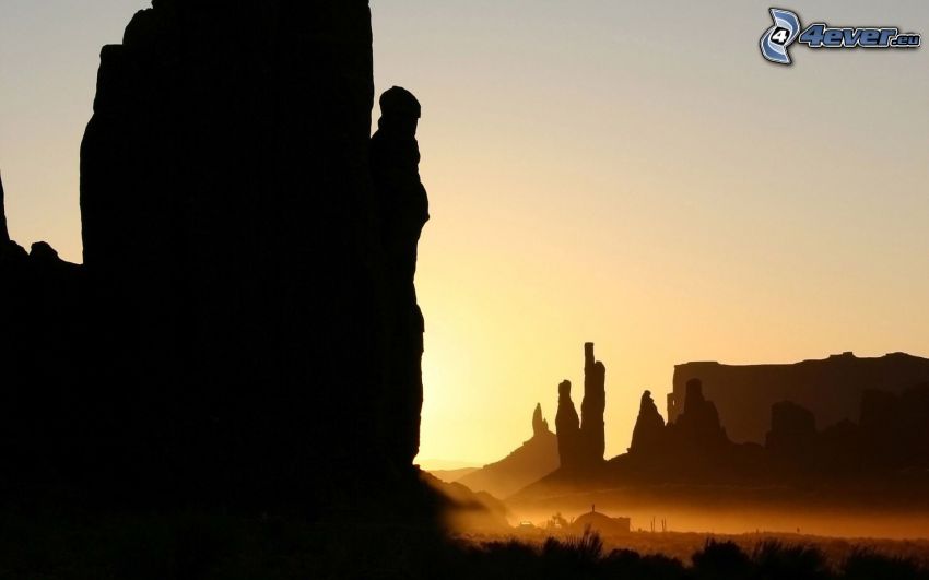 solnedgång över Monument Valley