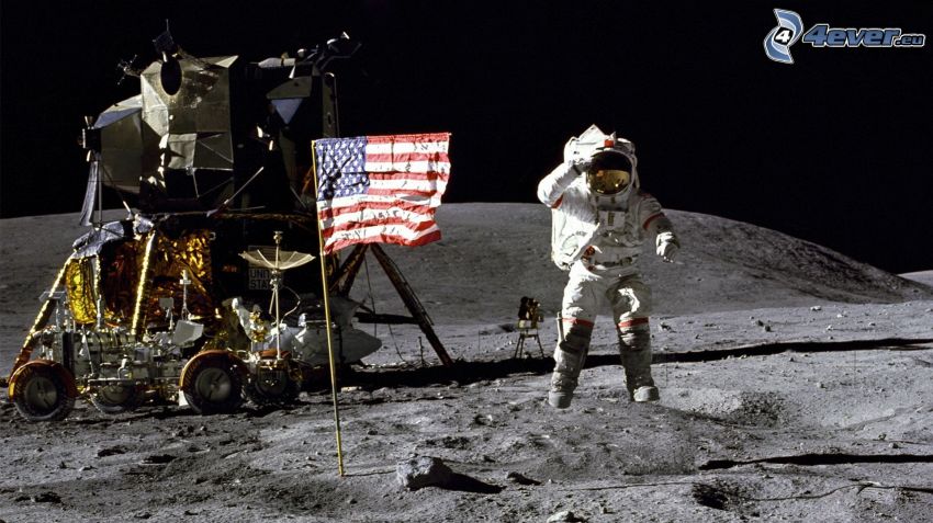 Apollo 11, Månen, astronauter, USA:s flagga